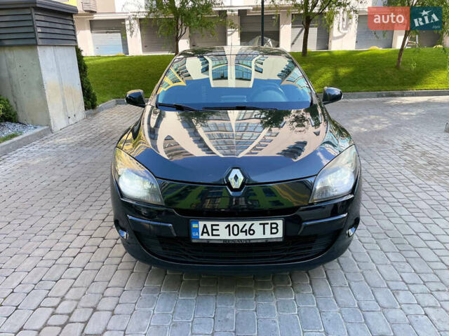 Рено Меган 2011 в Днепре (Днепропетровске) на Automoto.ua Черный Рено Меган, объемом двигателя 1.46 л и пробегом 268 тыс. км за 6200 $, фото 6 на Automoto.ua