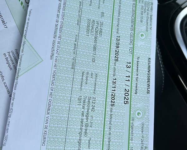 Чорний Рено Меган, об'ємом двигуна 1.5 л та пробігом 249 тис. км за 7600 $, фото 17 на Automoto.ua