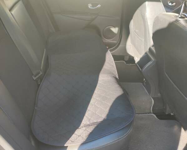 Черный Рено Меган, объемом двигателя 1.46 л и пробегом 176 тыс. км за 7350 $, фото 10 на Automoto.ua