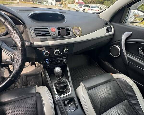 Черный Рено Меган, объемом двигателя 1.46 л и пробегом 343 тыс. км за 6300 $, фото 15 на Automoto.ua