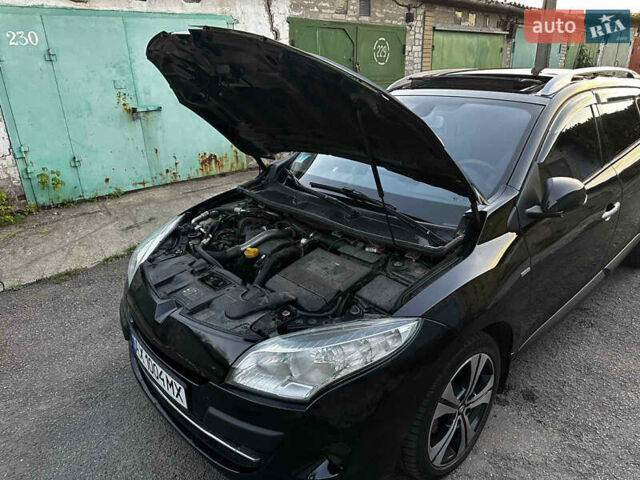 Черный Рено Меган, объемом двигателя 1.46 л и пробегом 232 тыс. км за 7700 $, фото 33 на Automoto.ua
