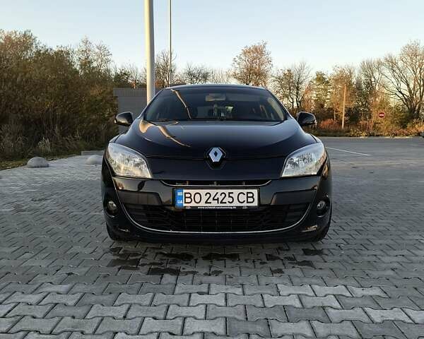 Черный Рено Меган, объемом двигателя 1.46 л и пробегом 244 тыс. км за 7200 $, фото 1 на Automoto.ua