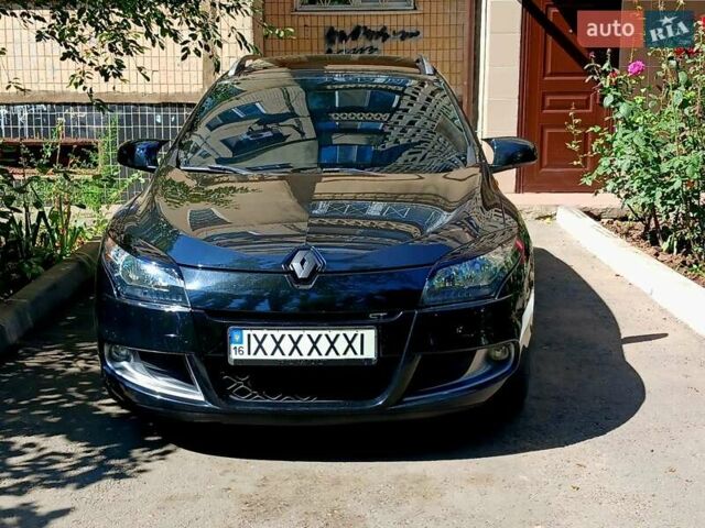 Черный Рено Меган, объемом двигателя 2 л и пробегом 223 тыс. км за 8900 $, фото 23 на Automoto.ua
