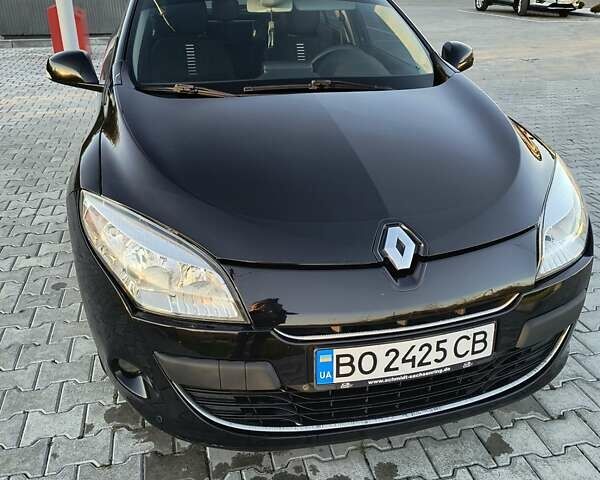Черный Рено Меган, объемом двигателя 1.46 л и пробегом 244 тыс. км за 7200 $, фото 2 на Automoto.ua