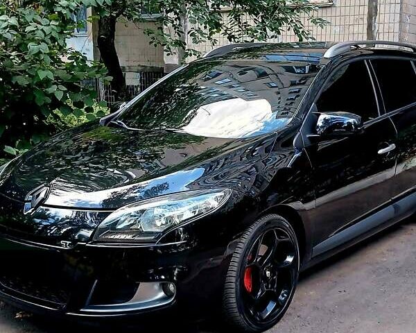 Черный Рено Меган, объемом двигателя 2 л и пробегом 223 тыс. км за 8900 $, фото 5 на Automoto.ua