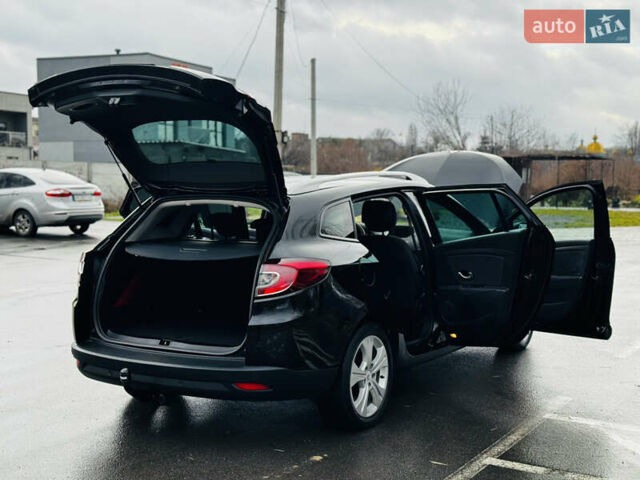 Чорний Рено Меган, об'ємом двигуна 1.6 л та пробігом 149 тис. км за 6999 $, фото 55 на Automoto.ua