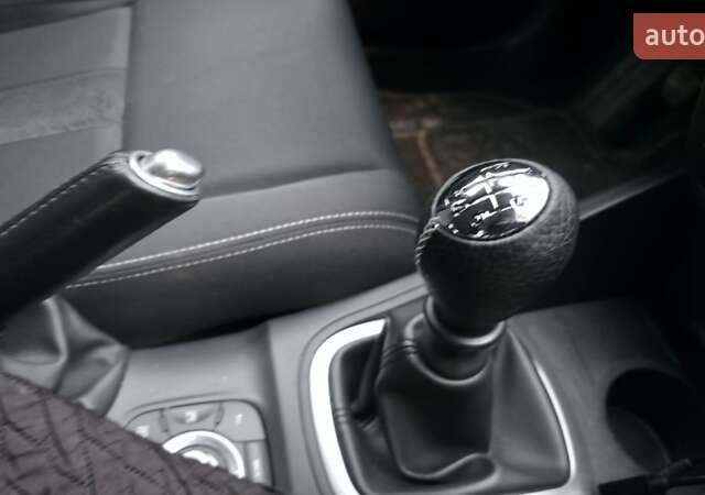 Черный Рено Меган, объемом двигателя 1.6 л и пробегом 212 тыс. км за 8500 $, фото 32 на Automoto.ua