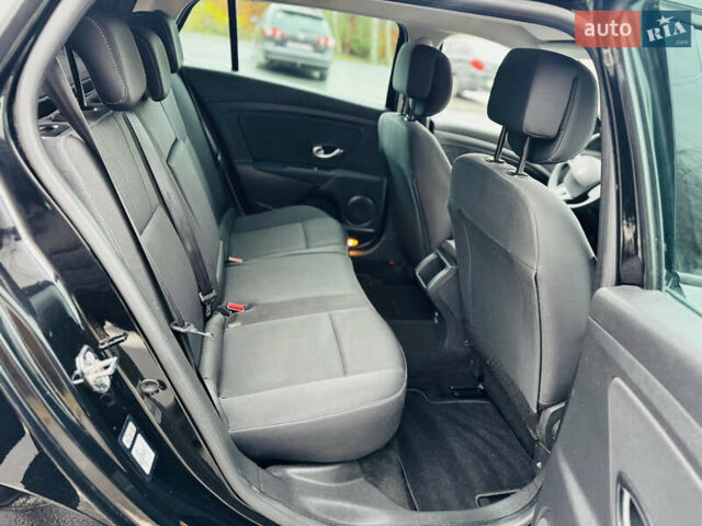 Чорний Рено Меган, об'ємом двигуна 1.6 л та пробігом 149 тис. км за 6999 $, фото 26 на Automoto.ua