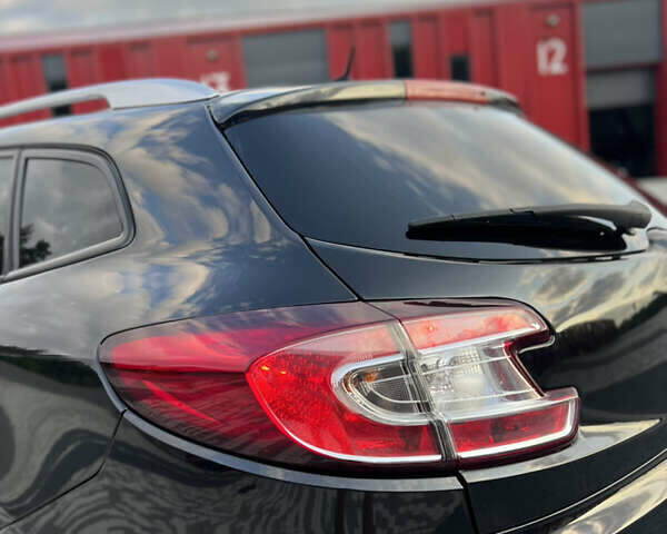 Черный Рено Меган, объемом двигателя 1.46 л и пробегом 219 тыс. км за 6990 $, фото 16 на Automoto.ua