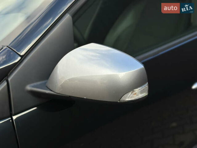 Черный Рено Меган, объемом двигателя 2 л и пробегом 245 тыс. км за 8499 $, фото 20 на Automoto.ua