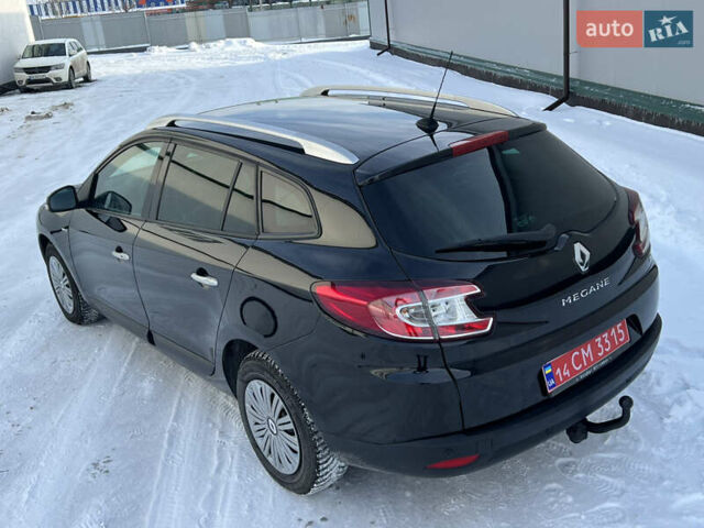 Черный Рено Меган, объемом двигателя 0 л и пробегом 209 тыс. км за 7000 $, фото 4 на Automoto.ua