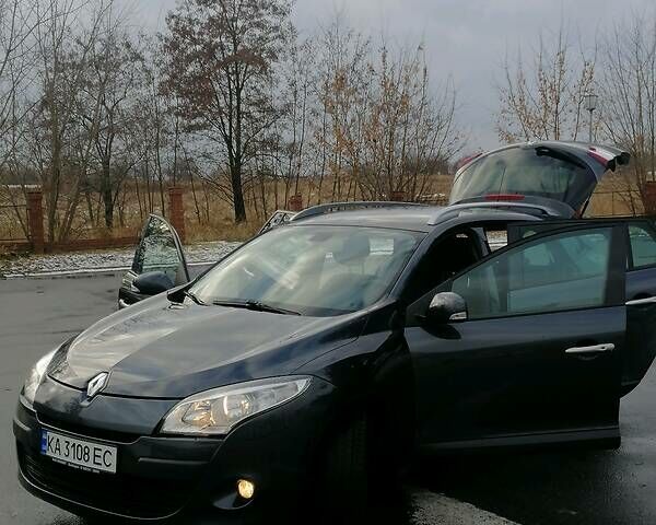 Рено Меган 2011 в Бердичеве на Automoto.ua Черный Рено Меган, объемом двигателя 2 л и пробегом 84 тыс. км за 8999 $, фото 70 на Automoto.ua