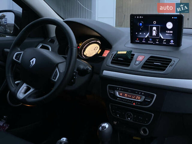 Черный Рено Меган, объемом двигателя 1.46 л и пробегом 282 тыс. км за 6200 $, фото 8 на Automoto.ua