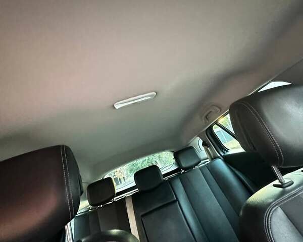 Черный Рено Меган, объемом двигателя 1.4 л и пробегом 170 тыс. км за 7150 $, фото 3 на Automoto.ua