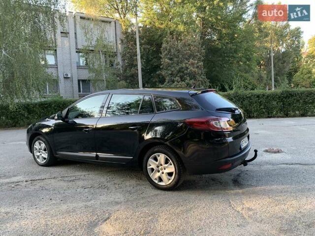 Чорний Рено Меган, об'ємом двигуна 1.46 л та пробігом 262 тис. км за 7000 $, фото 11 на Automoto.ua
