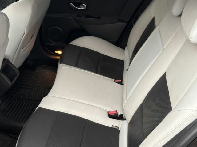 Черный Рено Меган, объемом двигателя 1.5 л и пробегом 340 тыс. км за 6500 $, фото 8 на Automoto.ua