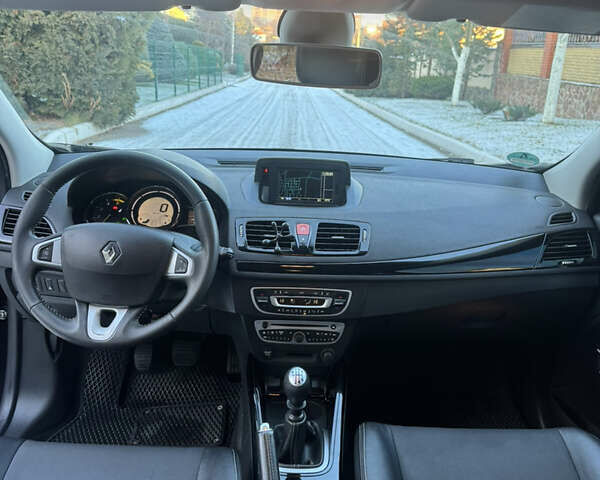 Черный Рено Меган, объемом двигателя 1.87 л и пробегом 261 тыс. км за 7200 $, фото 21 на Automoto.ua