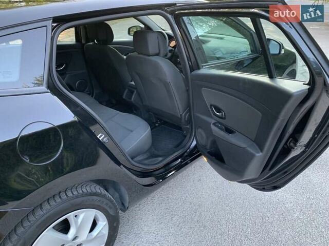Черный Рено Меган, объемом двигателя 1.46 л и пробегом 262 тыс. км за 7000 $, фото 24 на Automoto.ua