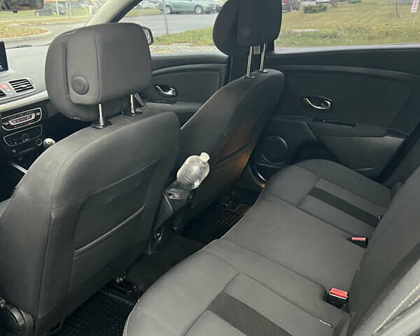 Черный Рено Меган, объемом двигателя 1.46 л и пробегом 282 тыс. км за 6400 $, фото 22 на Automoto.ua