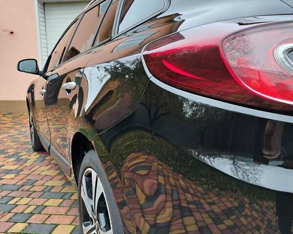 Черный Рено Меган, объемом двигателя 1.46 л и пробегом 249 тыс. км за 7650 $, фото 33 на Automoto.ua