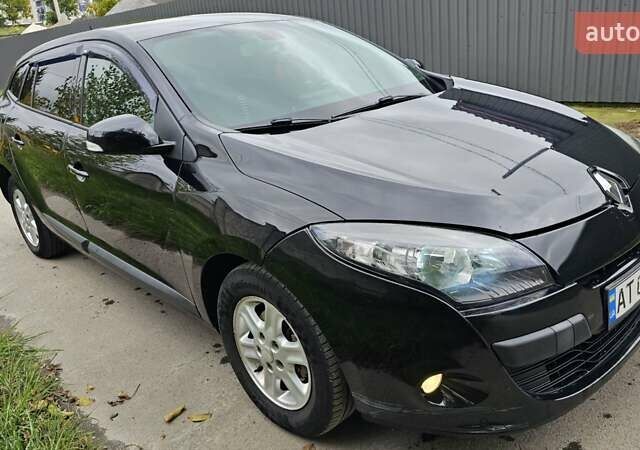 Рено Меган 2011 в Ивано-Франковске на Automoto.ua Черный Рено Меган, объемом двигателя 1.5 л и пробегом 153 тыс. км за 6900 $, фото 9 на Automoto.ua