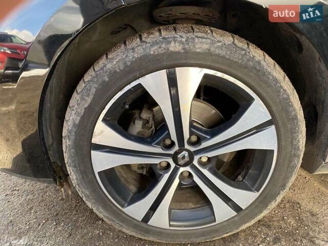Черный Рено Меган, объемом двигателя 1.46 л и пробегом 276 тыс. км за 9200 $, фото 34 на Automoto.ua