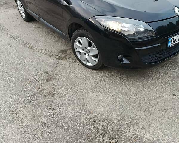 Черный Рено Меган, объемом двигателя 1.46 л и пробегом 291 тыс. км за 6699 $, фото 20 на Automoto.ua