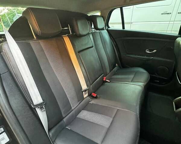 Черный Рено Меган, объемом двигателя 1.4 л и пробегом 170 тыс. км за 7150 $, фото 11 на Automoto.ua