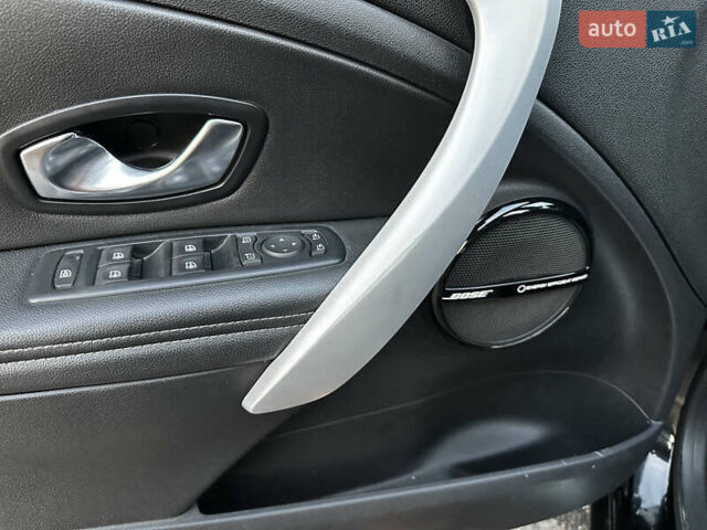 Черный Рено Меган, объемом двигателя 1.46 л и пробегом 232 тыс. км за 7700 $, фото 12 на Automoto.ua