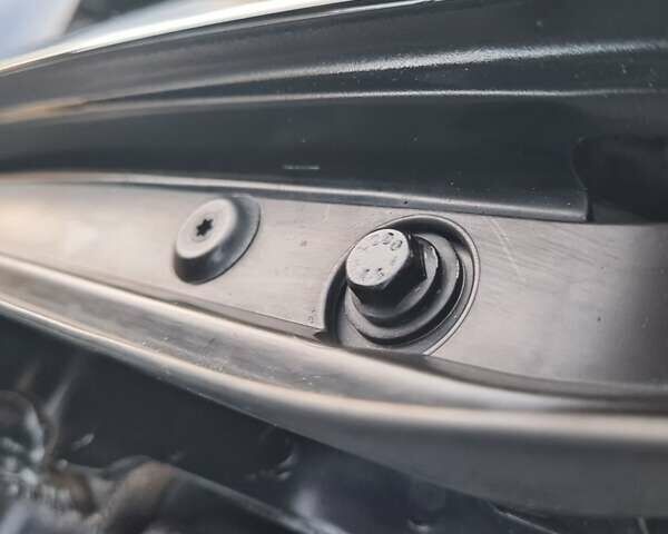 Черный Рено Меган, объемом двигателя 1.46 л и пробегом 236 тыс. км за 7800 $, фото 119 на Automoto.ua