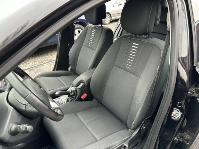 Черный Рено Меган, объемом двигателя 1.5 л и пробегом 213 тыс. км за 9200 $, фото 8 на Automoto.ua