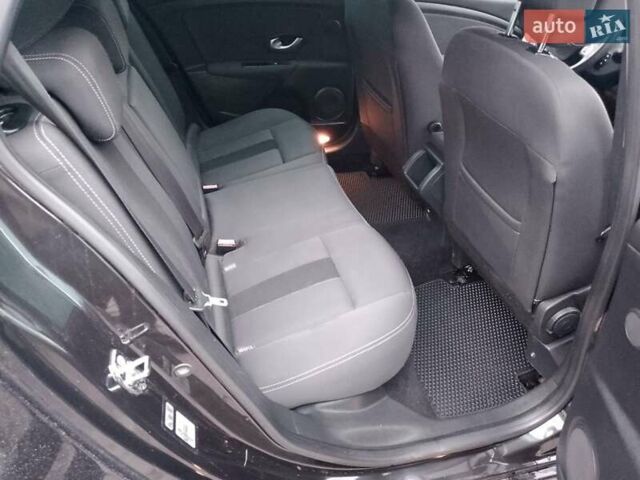 Черный Рено Меган, объемом двигателя 1.4 л и пробегом 225 тыс. км за 7500 $, фото 16 на Automoto.ua