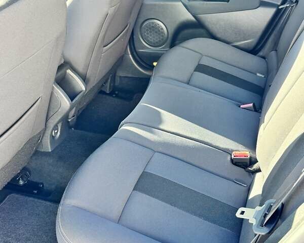 Чорний Рено Меган, об'ємом двигуна 1.6 л та пробігом 213 тис. км за 7500 $, фото 40 на Automoto.ua