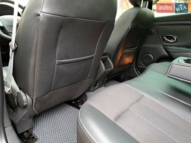 Черный Рено Меган, объемом двигателя 1.46 л и пробегом 249 тыс. км за 7650 $, фото 122 на Automoto.ua