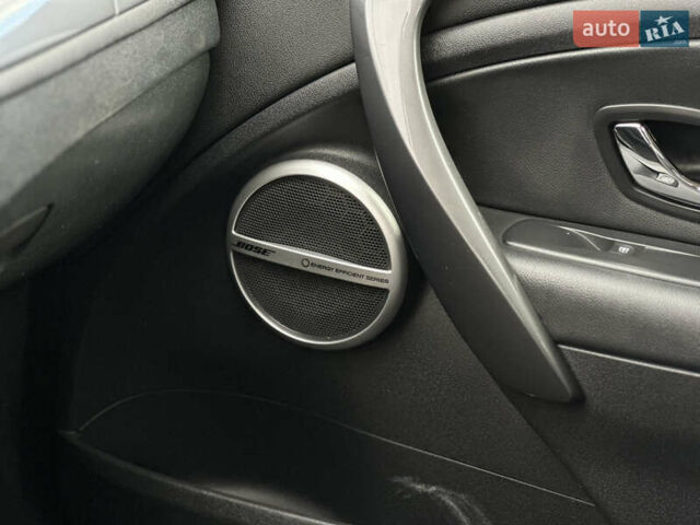 Черный Рено Меган, объемом двигателя 2 л и пробегом 245 тыс. км за 8499 $, фото 36 на Automoto.ua