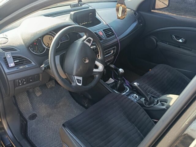 Черный Рено Меган, объемом двигателя 1.5 л и пробегом 295 тыс. км за 6800 $, фото 7 на Automoto.ua