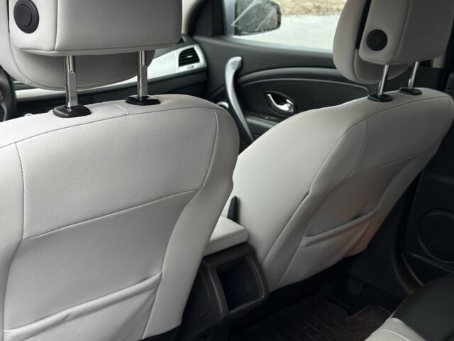 Черный Рено Меган, объемом двигателя 1.5 л и пробегом 340 тыс. км за 6500 $, фото 10 на Automoto.ua