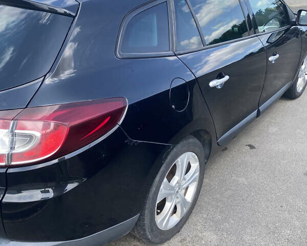 Черный Рено Меган, объемом двигателя 1.87 л и пробегом 300 тыс. км за 7550 $, фото 6 на Automoto.ua
