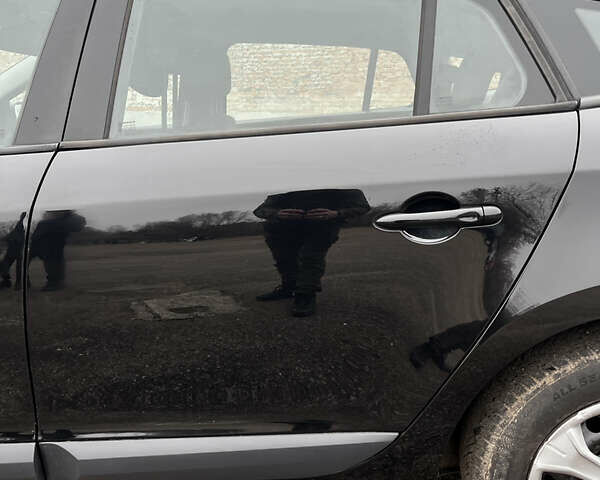 Черный Рено Меган, объемом двигателя 1.6 л и пробегом 219 тыс. км за 7450 $, фото 17 на Automoto.ua