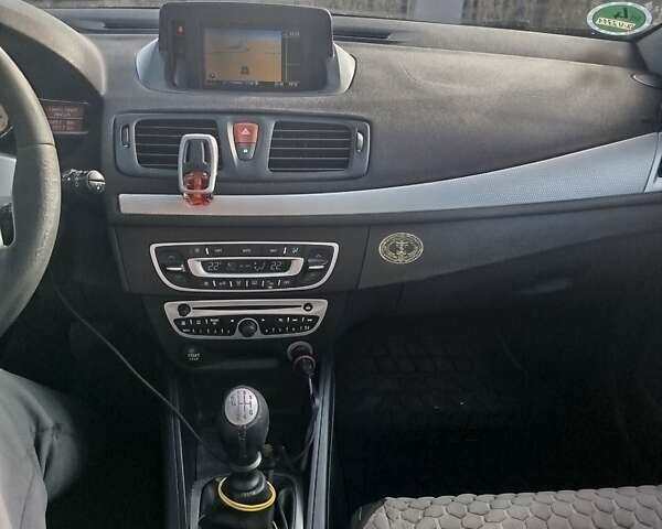 Черный Рено Меган, объемом двигателя 1.46 л и пробегом 227 тыс. км за 7200 $, фото 2 на Automoto.ua