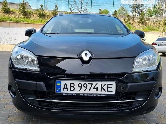 Черный Рено Меган, объемом двигателя 1.5 л и пробегом 205 тыс. км за 8650 $, фото 3 на Automoto.ua