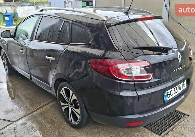 Черный Рено Меган, объемом двигателя 1.46 л и пробегом 309 тыс. км за 7000 $, фото 2 на Automoto.ua
