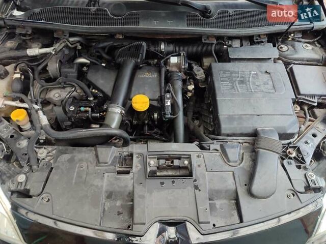 Чорний Рено Меган, об'ємом двигуна 1.46 л та пробігом 290 тис. км за 6800 $, фото 16 на Automoto.ua