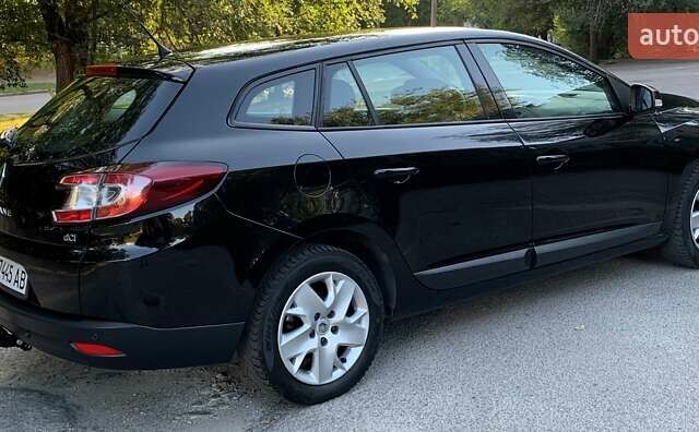 Черный Рено Меган, объемом двигателя 1.46 л и пробегом 262 тыс. км за 7000 $, фото 13 на Automoto.ua