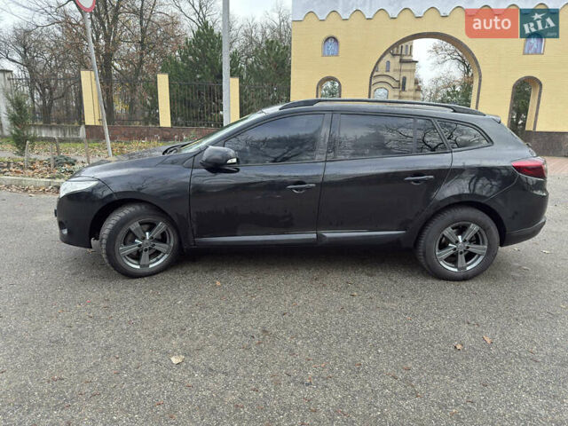 Черный Рено Меган, объемом двигателя 1.46 л и пробегом 320 тыс. км за 7500 $, фото 2 на Automoto.ua