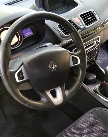 Черный Рено Меган, объемом двигателя 1.46 л и пробегом 332 тыс. км за 6800 $, фото 7 на Automoto.ua