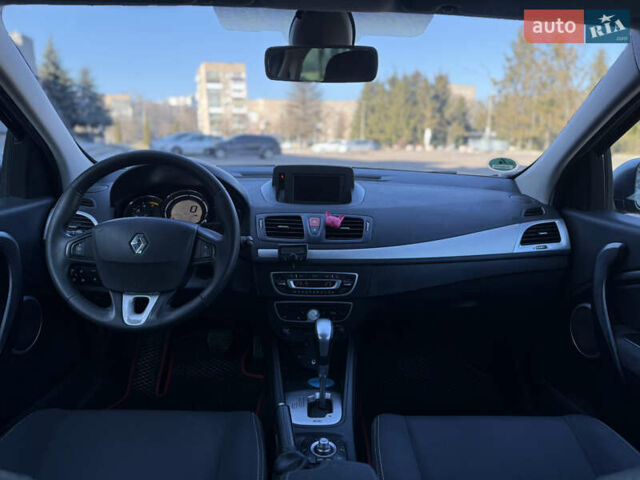 Черный Рено Меган, объемом двигателя 1.46 л и пробегом 267 тыс. км за 6500 $, фото 42 на Automoto.ua