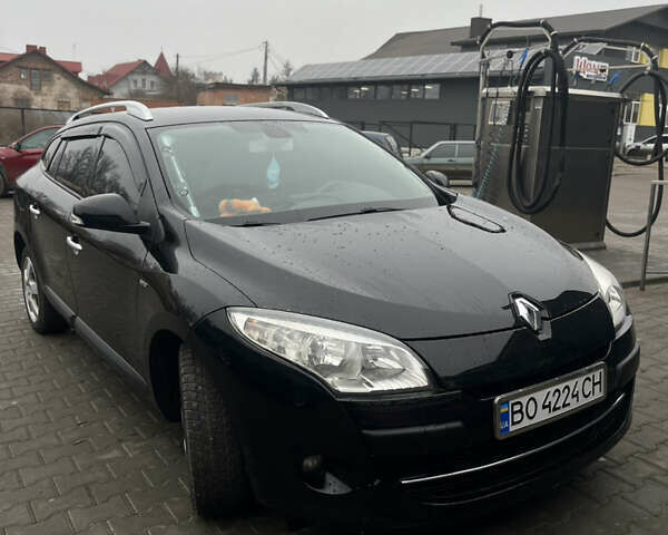 Чорний Рено Меган, об'ємом двигуна 1.46 л та пробігом 284 тис. км за 7500 $, фото 14 на Automoto.ua