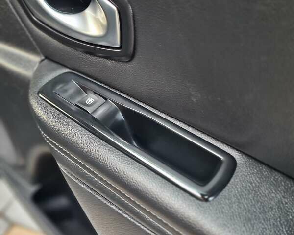 Черный Рено Меган, объемом двигателя 1.46 л и пробегом 236 тыс. км за 7800 $, фото 103 на Automoto.ua