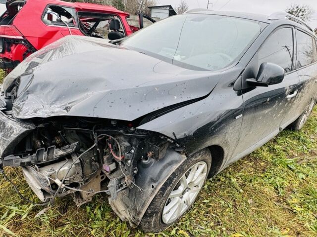 Черный Рено Меган, объемом двигателя 1.9 л и пробегом 260 тыс. км за 3800 $, фото 2 на Automoto.ua